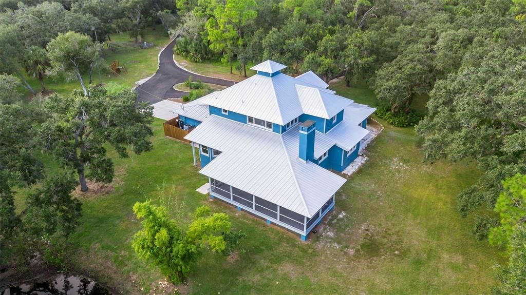 For Sale: $3,750,000 (3 beds, 3 baths, 3794 Square Feet)