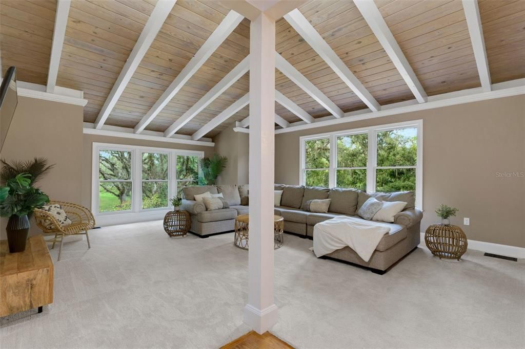 For Sale: $3,750,000 (3 beds, 3 baths, 3794 Square Feet)