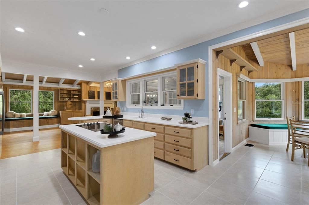 For Sale: $3,750,000 (3 beds, 3 baths, 3794 Square Feet)