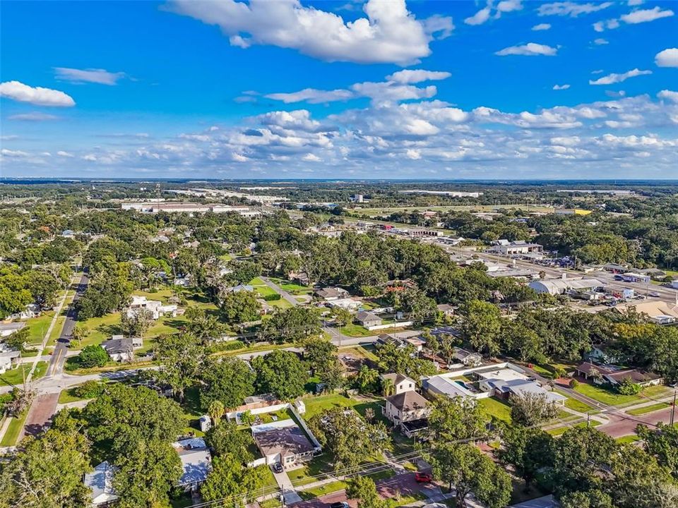 For Sale: $269,000 (2 beds, 1 baths, 1360 Square Feet)