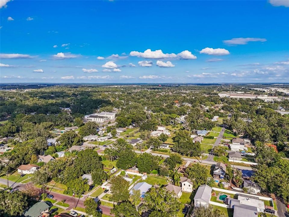 For Sale: $269,000 (2 beds, 1 baths, 1360 Square Feet)