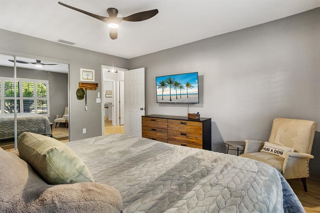 На продажу: $319,900 (3 спален, 2 ванн, 1897 Квадратных фут)