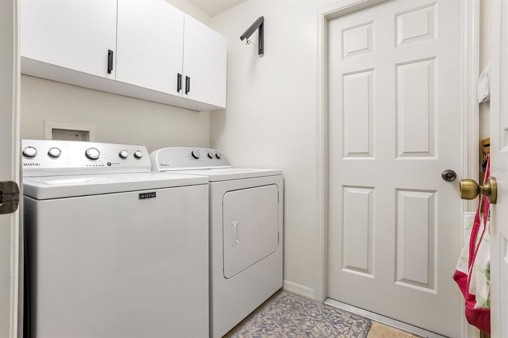 На продажу: $319,900 (3 спален, 2 ванн, 1897 Квадратных фут)