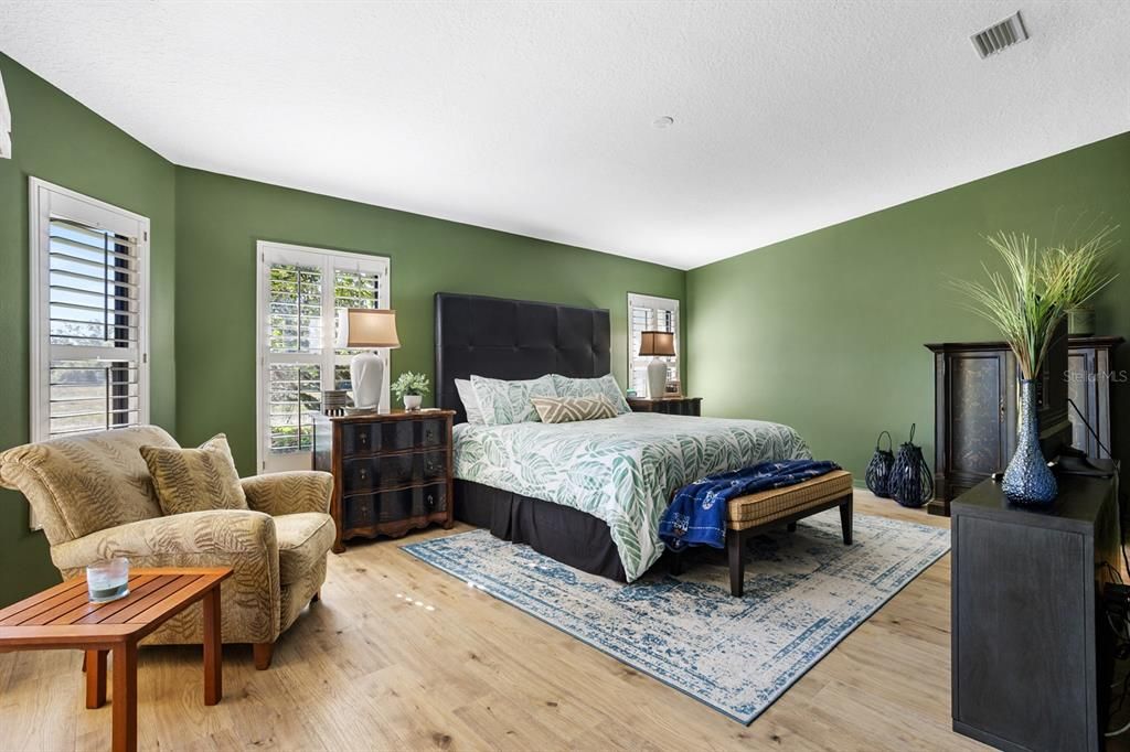 На продажу: $319,900 (3 спален, 2 ванн, 1897 Квадратных фут)