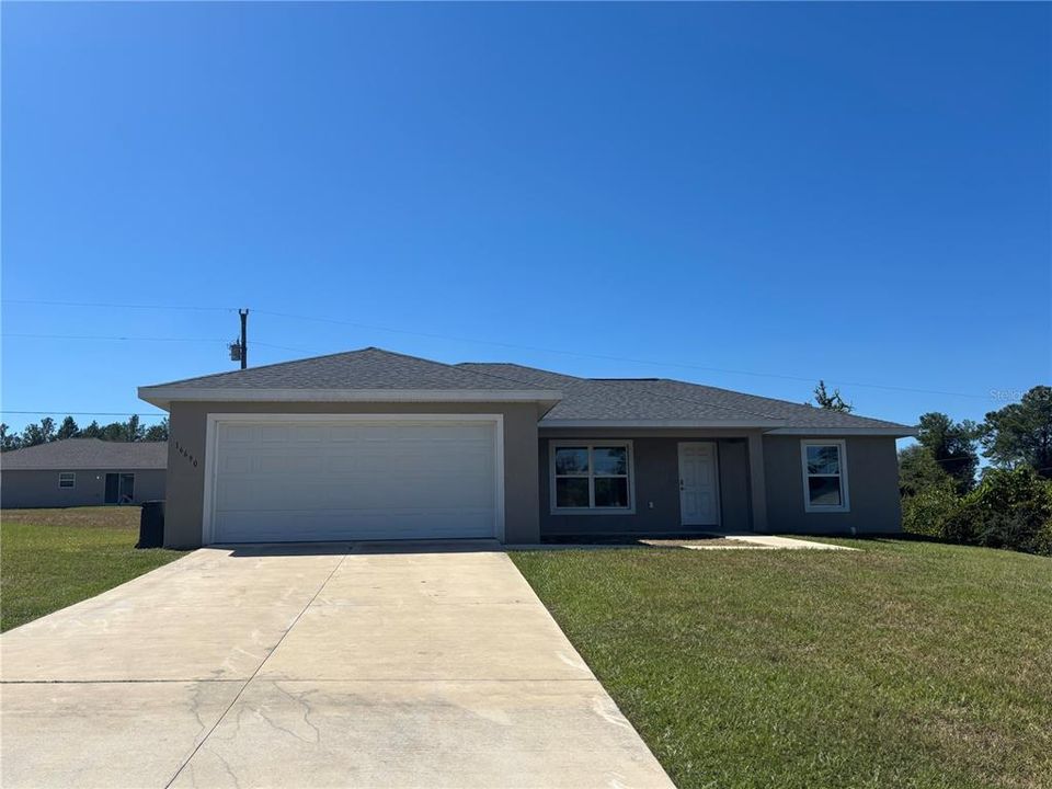 Recently Rented: $1,595 (3 beds, 2 baths, 1555 Square Feet)