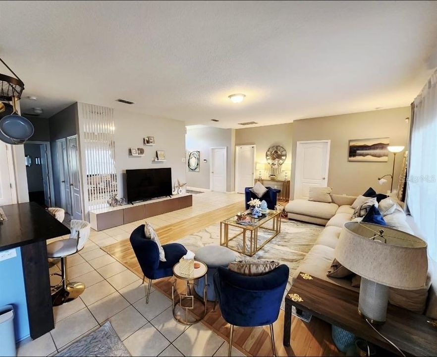 В аренду: $2,350 (3 спален, 2 ванн, 1596 Квадратных фут)