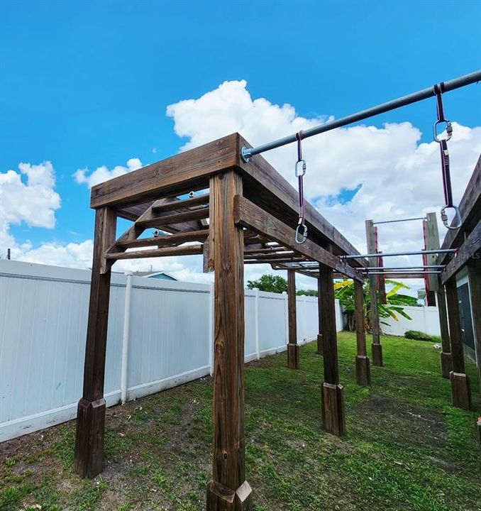 В аренду: $2,350 (3 спален, 2 ванн, 1596 Квадратных фут)