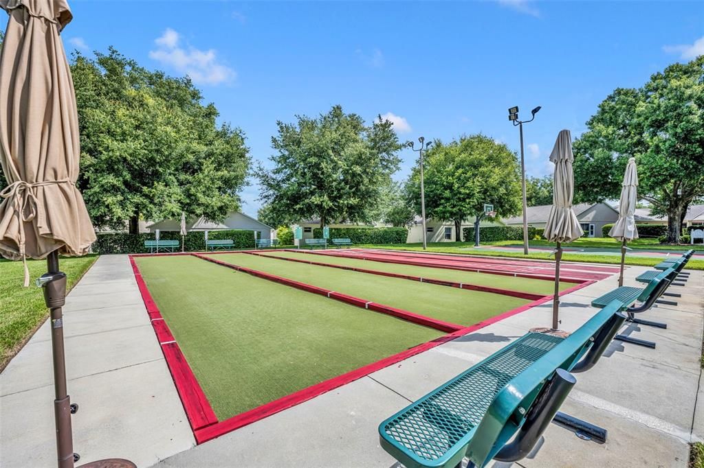 For Sale: $299,000 (2 beds, 2 baths, 1335 Square Feet)