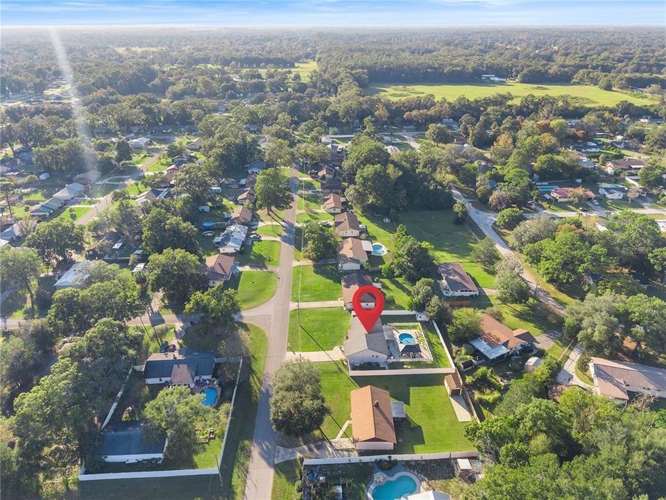 For Sale: $370,000 (3 beds, 2 baths, 1586 Square Feet)