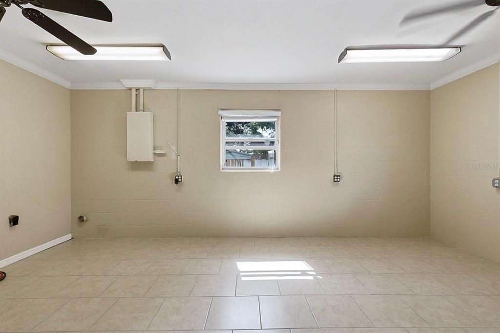 For Sale: $434,900 (4 beds, 2 baths, 2642 Square Feet)