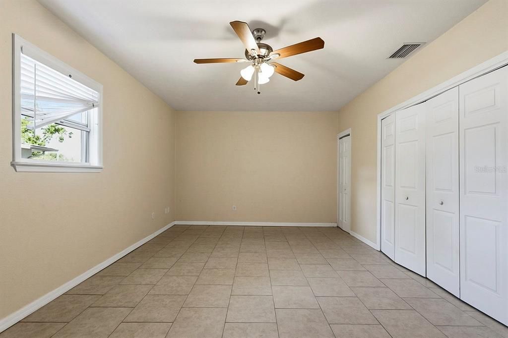 For Sale: $434,900 (4 beds, 2 baths, 2642 Square Feet)