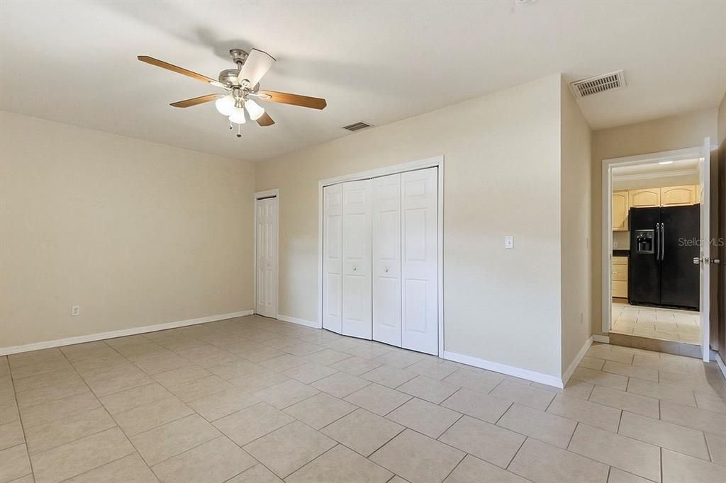 For Sale: $434,900 (4 beds, 2 baths, 2642 Square Feet)