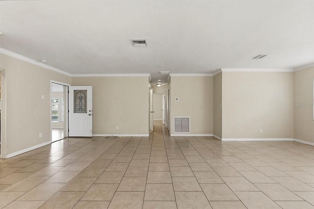 For Sale: $434,900 (4 beds, 2 baths, 2642 Square Feet)