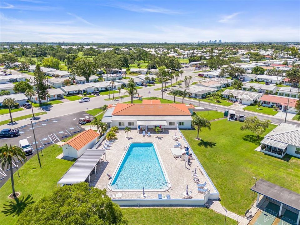 For Sale: $389,500 (2 beds, 2 baths, 1598 Square Feet)