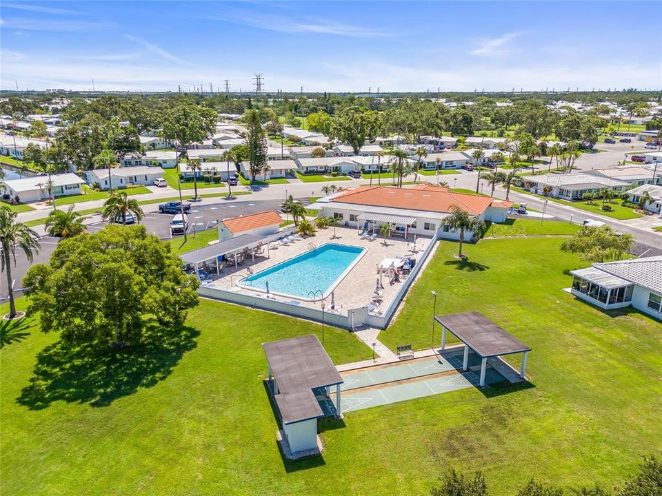 For Sale: $389,500 (2 beds, 2 baths, 1598 Square Feet)