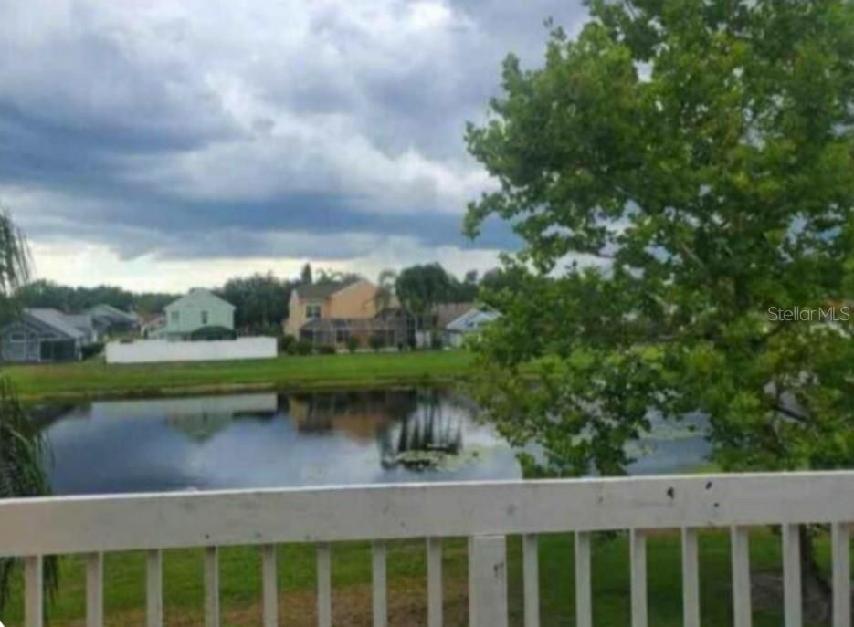 For Sale: $208,500 (2 beds, 2 baths, 1066 Square Feet)