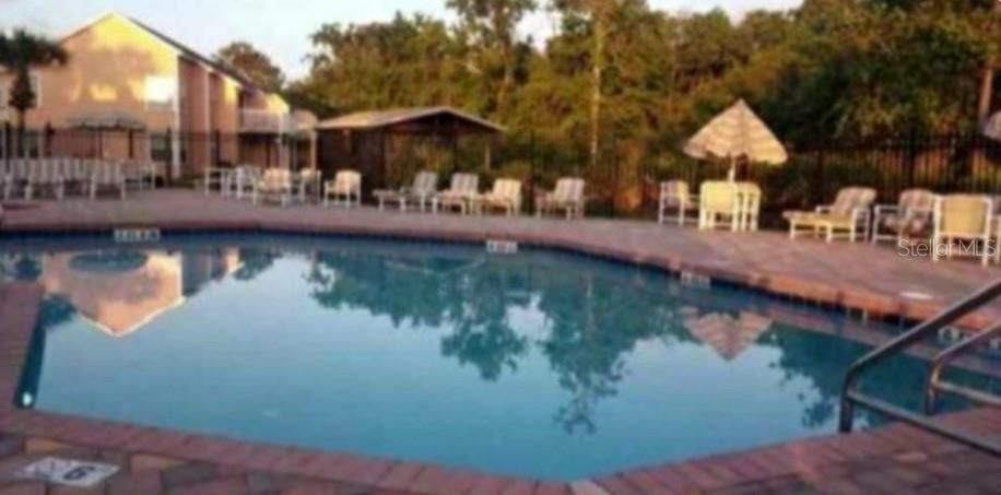 For Sale: $208,500 (2 beds, 2 baths, 1066 Square Feet)