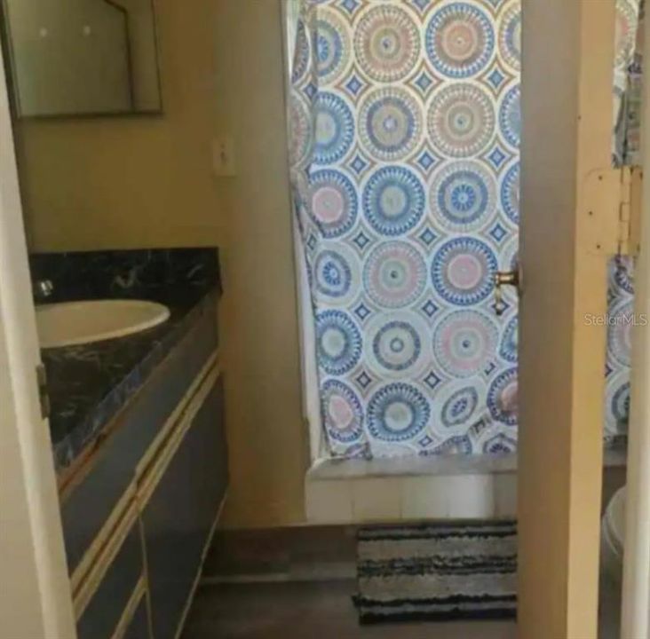 For Sale: $208,500 (2 beds, 2 baths, 1066 Square Feet)