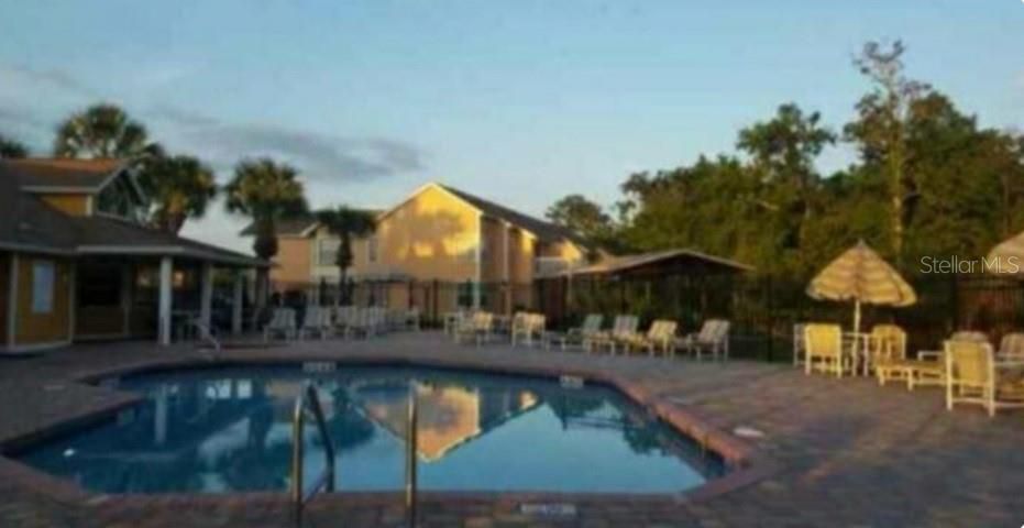 For Sale: $208,500 (2 beds, 2 baths, 1066 Square Feet)