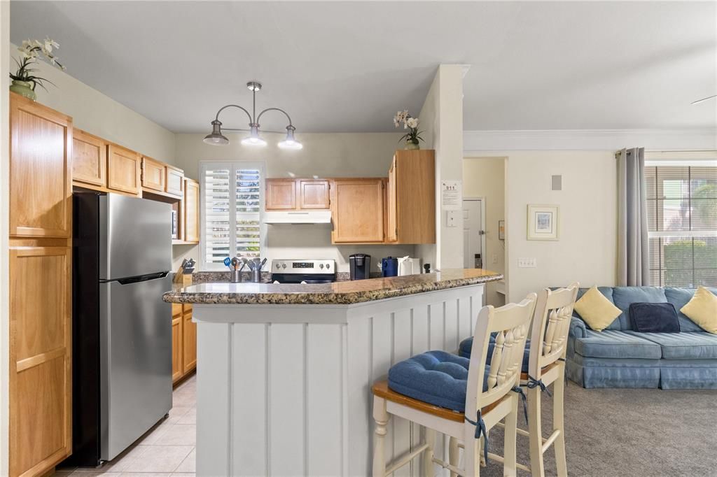 For Sale: $265,000 (2 beds, 2 baths, 1159 Square Feet)