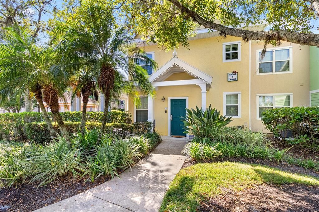 For Sale: $265,000 (2 beds, 2 baths, 1159 Square Feet)