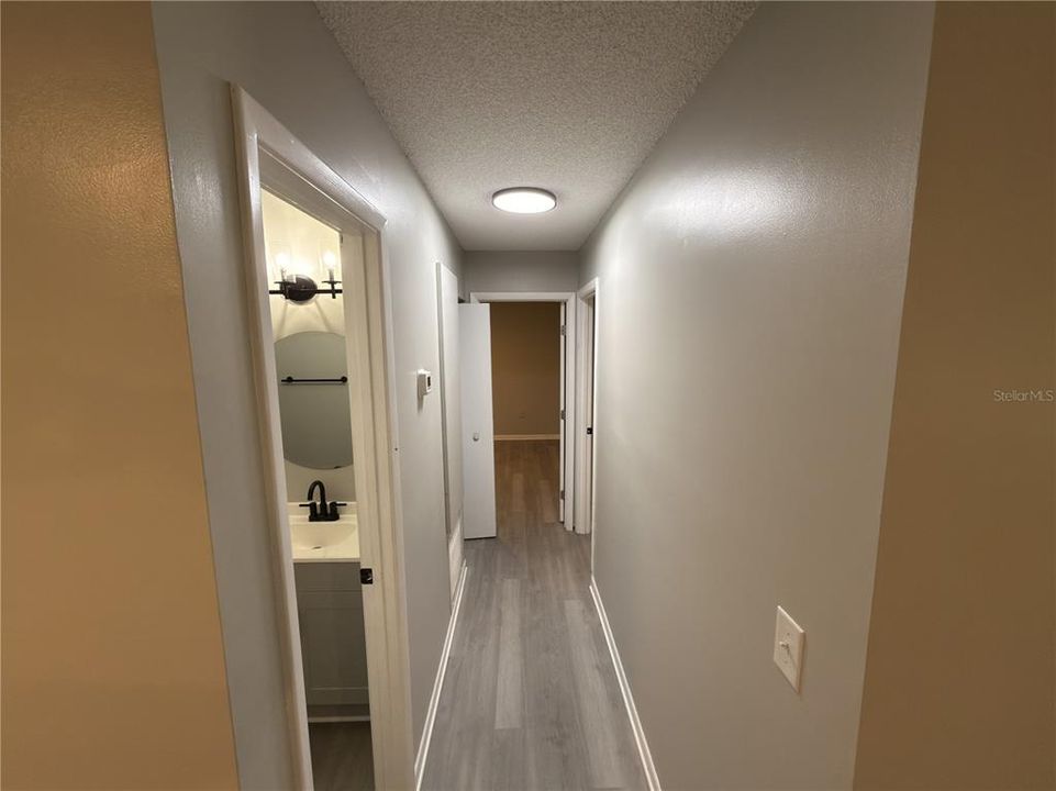 For Rent: $1,450 (2 beds, 2 baths, 1040 Square Feet)