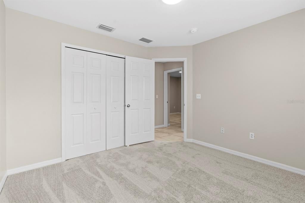 待售: $395,000 (4 贝兹, 2 浴室, 1962 平方英尺)