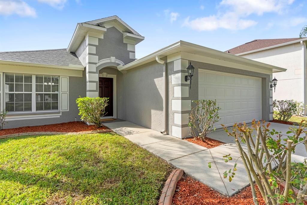 待售: $395,000 (4 贝兹, 2 浴室, 1962 平方英尺)