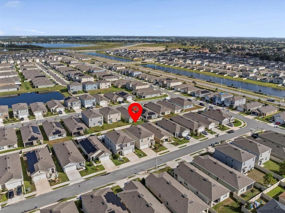 En Venta: $325,000 (5 camas, 3 baños, 2522 Pies cuadrados)