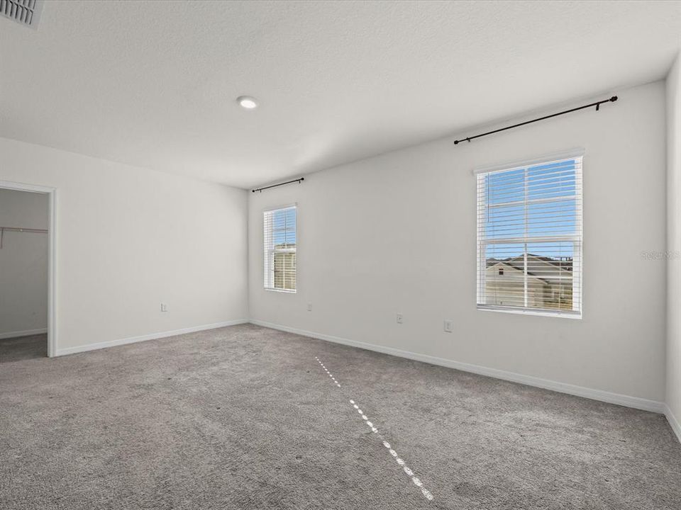 En Venta: $325,000 (5 camas, 3 baños, 2522 Pies cuadrados)