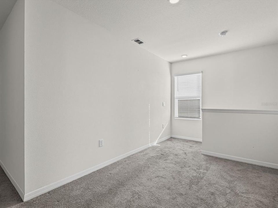 En Venta: $325,000 (5 camas, 3 baños, 2522 Pies cuadrados)