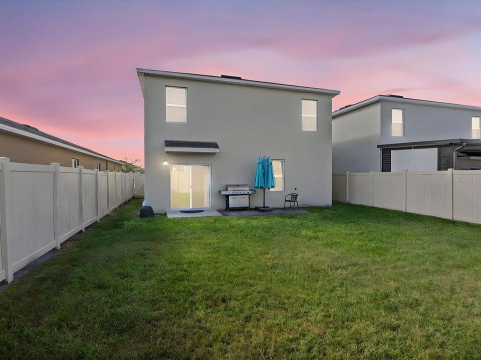 En Venta: $325,000 (5 camas, 3 baños, 2522 Pies cuadrados)