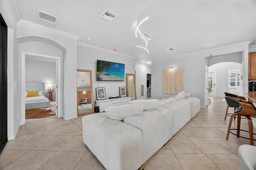 Active With Contract: $4,100 (4 beds, 3 baths, 2898 Square Feet)