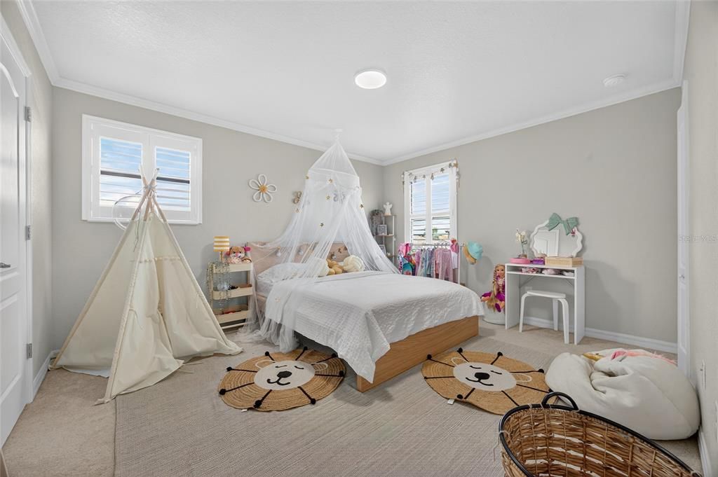 Active With Contract: $4,100 (4 beds, 3 baths, 2898 Square Feet)