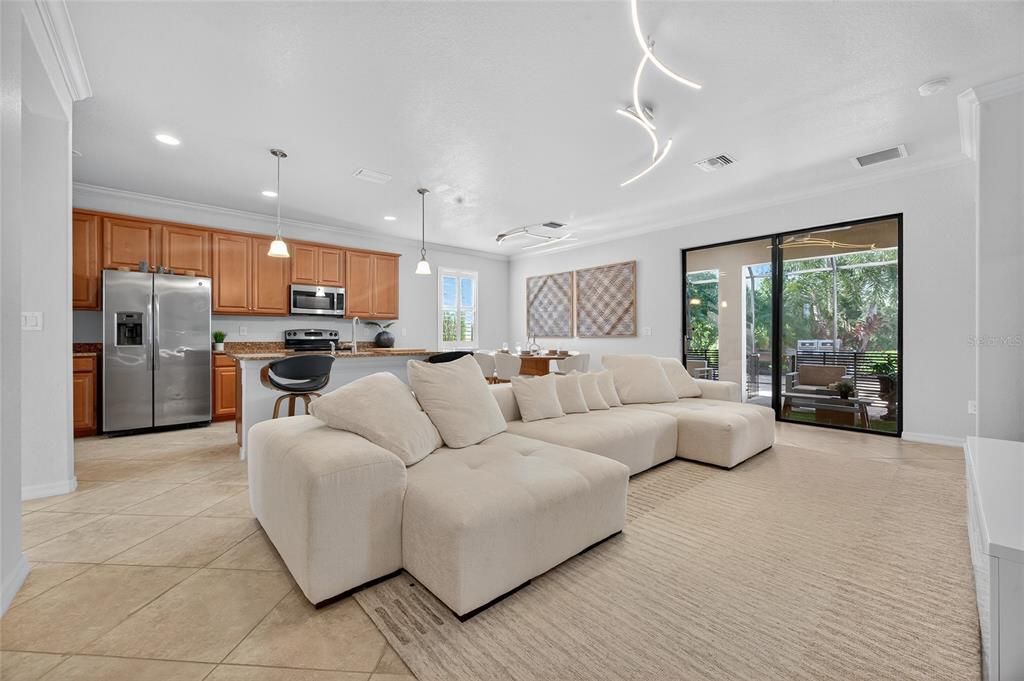 Active With Contract: $4,100 (4 beds, 3 baths, 2898 Square Feet)