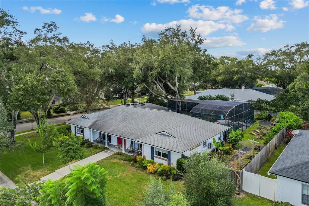 待售: $900,000 (4 贝兹, 2 浴室, 2700 平方英尺)