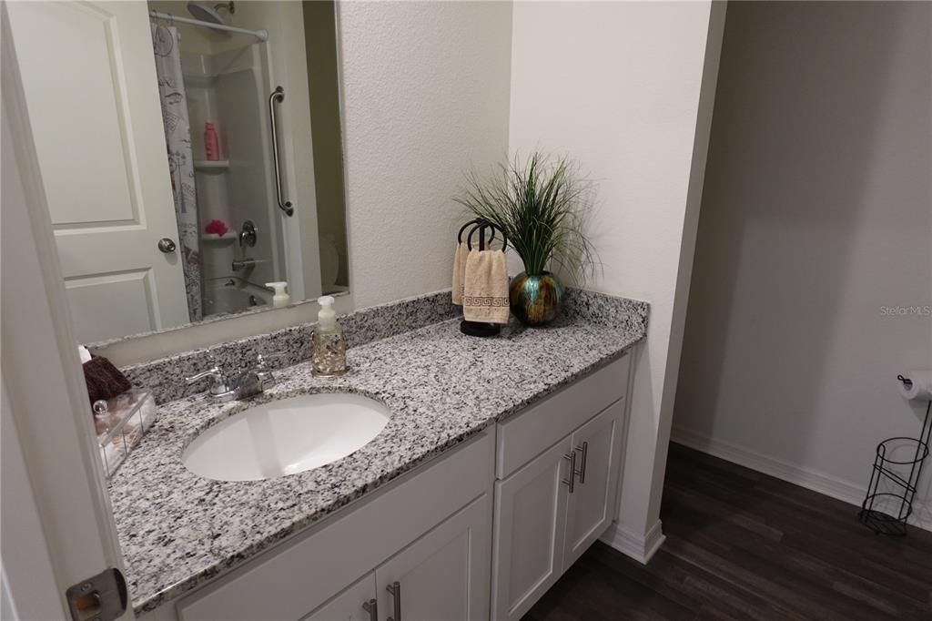 For Sale: $339,000 (4 beds, 2 baths, 1818 Square Feet)