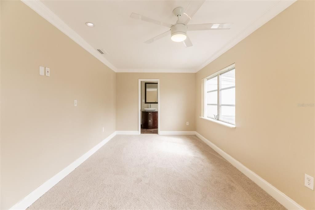 На продажу: $699,900 (3 спален, 3 ванн, 1514 Квадратных фут)