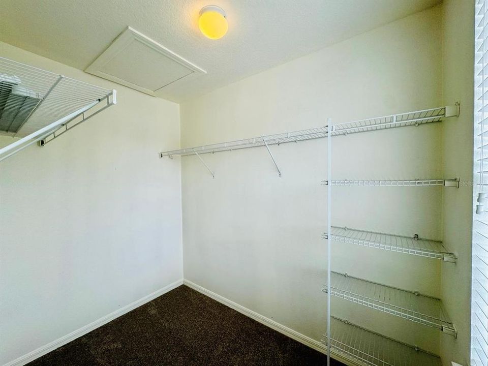 En Renta: $1,799 (3 camas, 2 baños, 1369 Pies cuadrados)