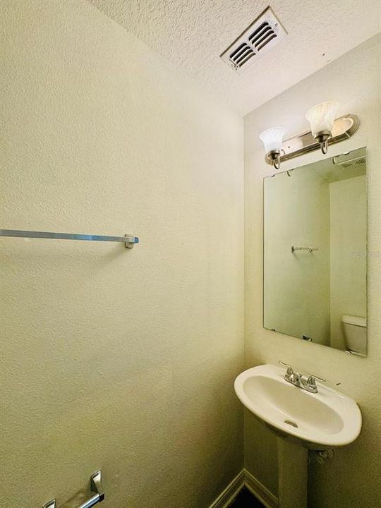 En Renta: $1,799 (3 camas, 2 baños, 1369 Pies cuadrados)