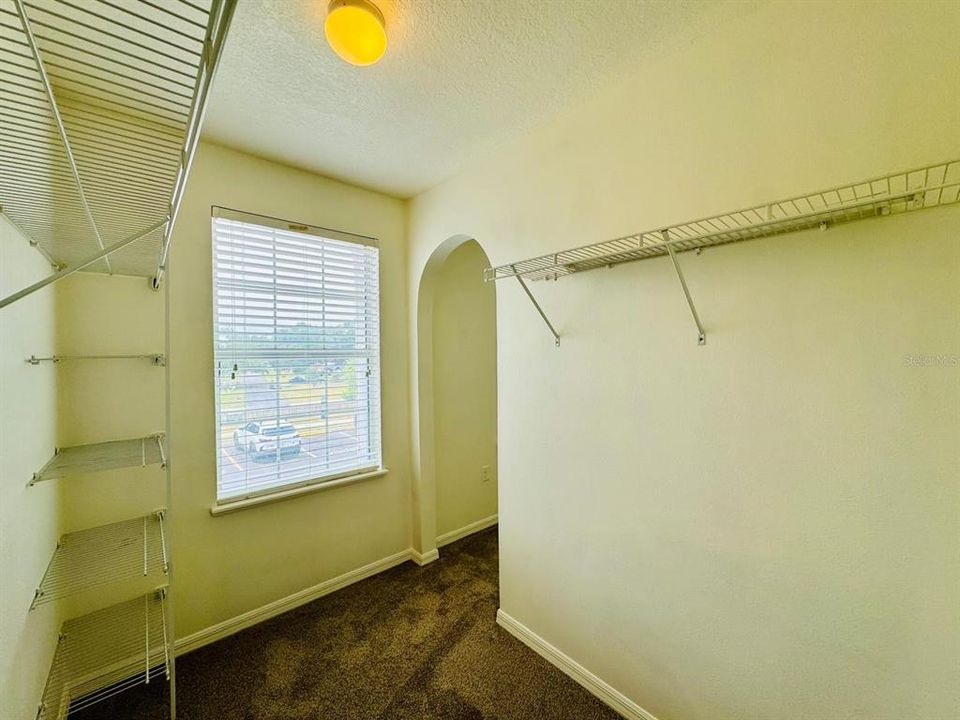 En Renta: $1,799 (3 camas, 2 baños, 1369 Pies cuadrados)