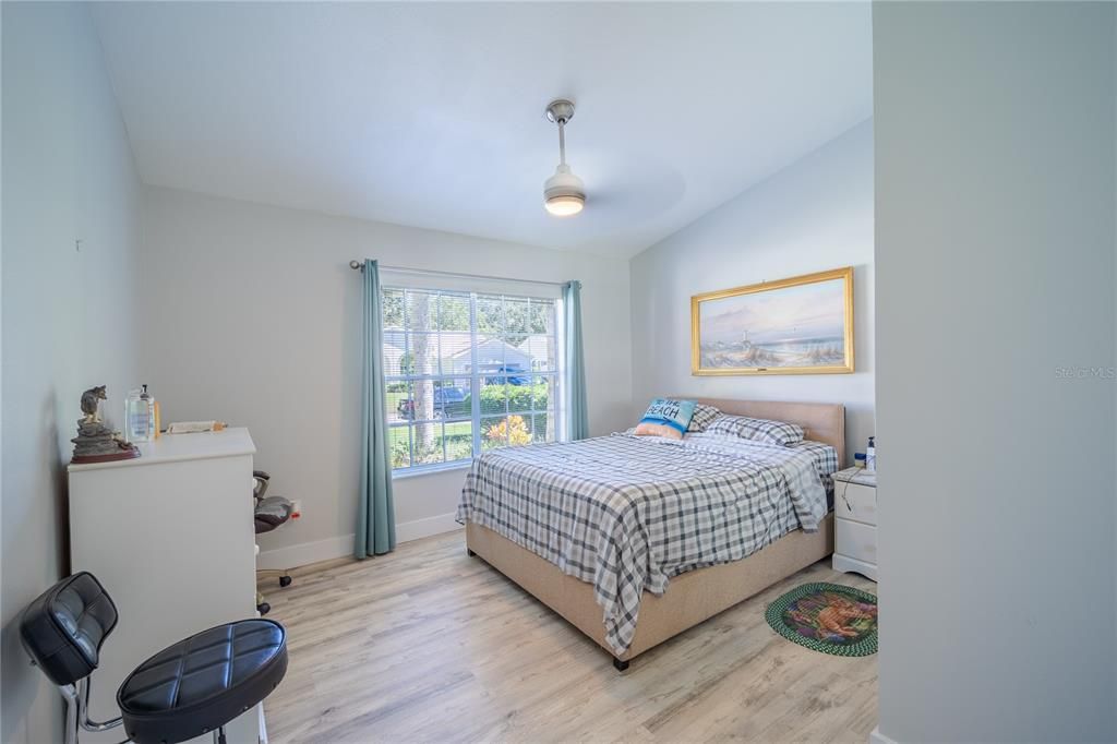 For Sale: $410,000 (2 beds, 2 baths, 2297 Square Feet)