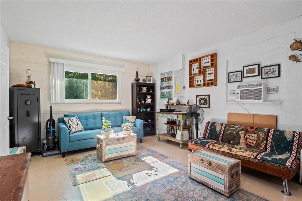 待售: $307,700 (3 贝兹, 2 浴室, 1392 平方英尺)