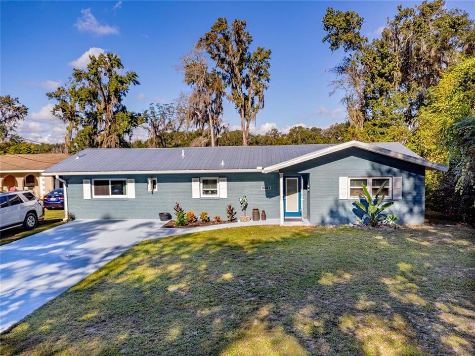 待售: $307,700 (3 贝兹, 2 浴室, 1392 平方英尺)