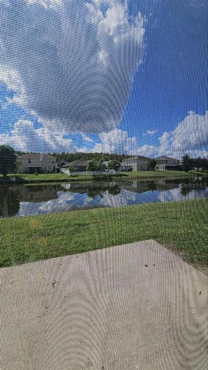 For Rent: $2,200 (3 beds, 2 baths, 1495 Square Feet)