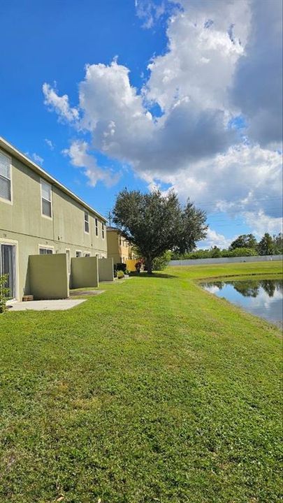 For Rent: $2,200 (3 beds, 2 baths, 1495 Square Feet)