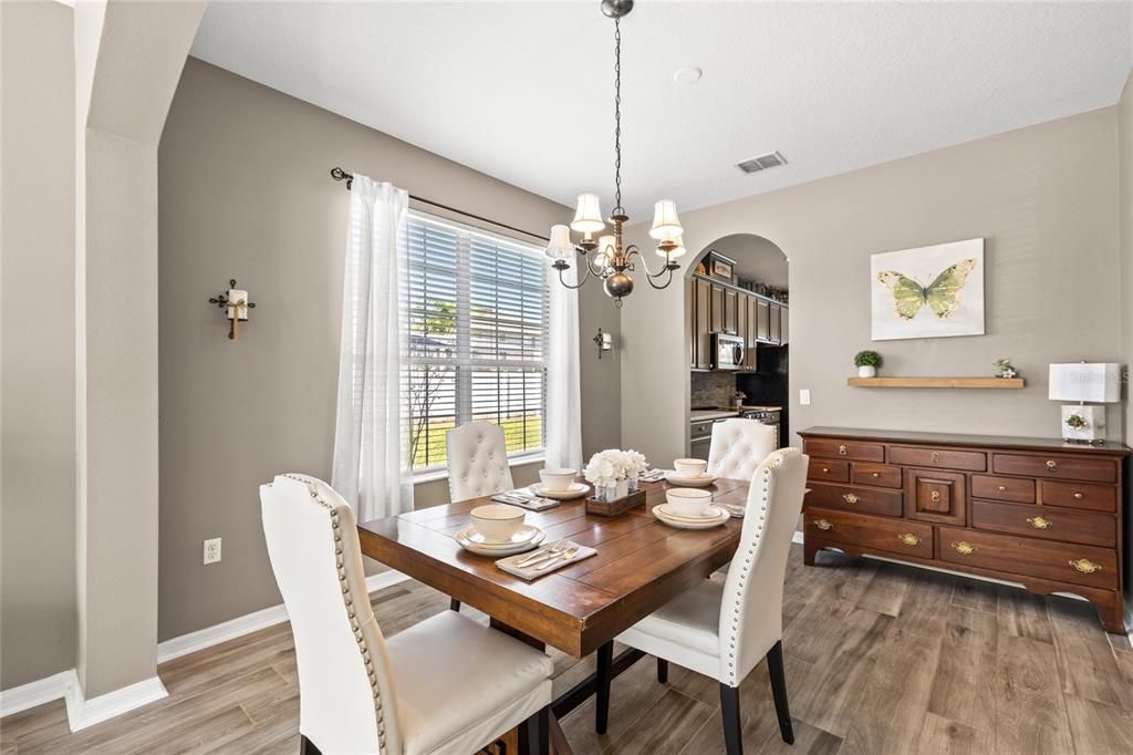 Active With Contract: $755,000 (5 beds, 4 baths, 3472 Square Feet)