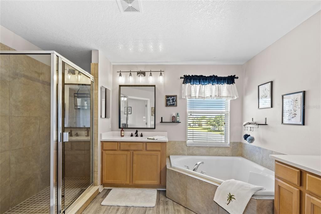 Active With Contract: $755,000 (5 beds, 4 baths, 3472 Square Feet)