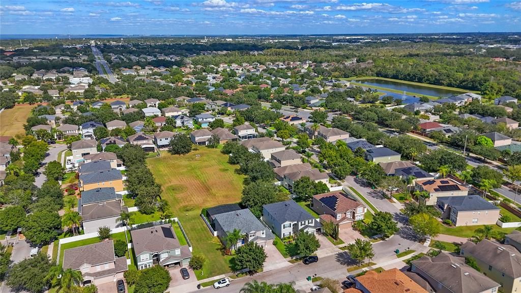 Active With Contract: $755,000 (5 beds, 4 baths, 3472 Square Feet)