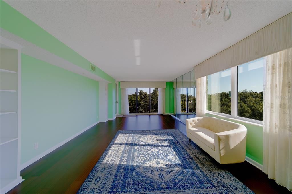 En Venta: $375,000 (2 camas, 2 baños, 1385 Pies cuadrados)